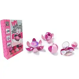 Zestaw do makijażu w kuli - mix kolorów - wybierane losowo